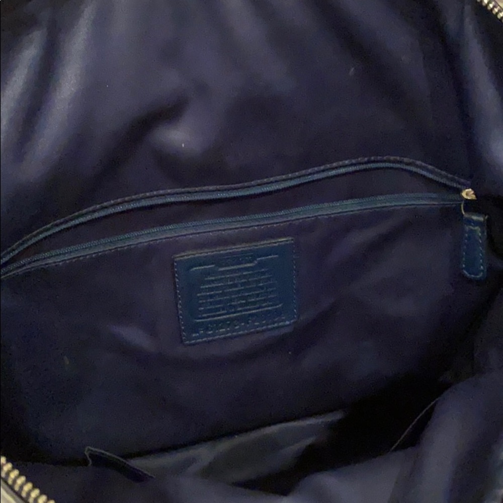 Coach purse - Picture 4 of 5